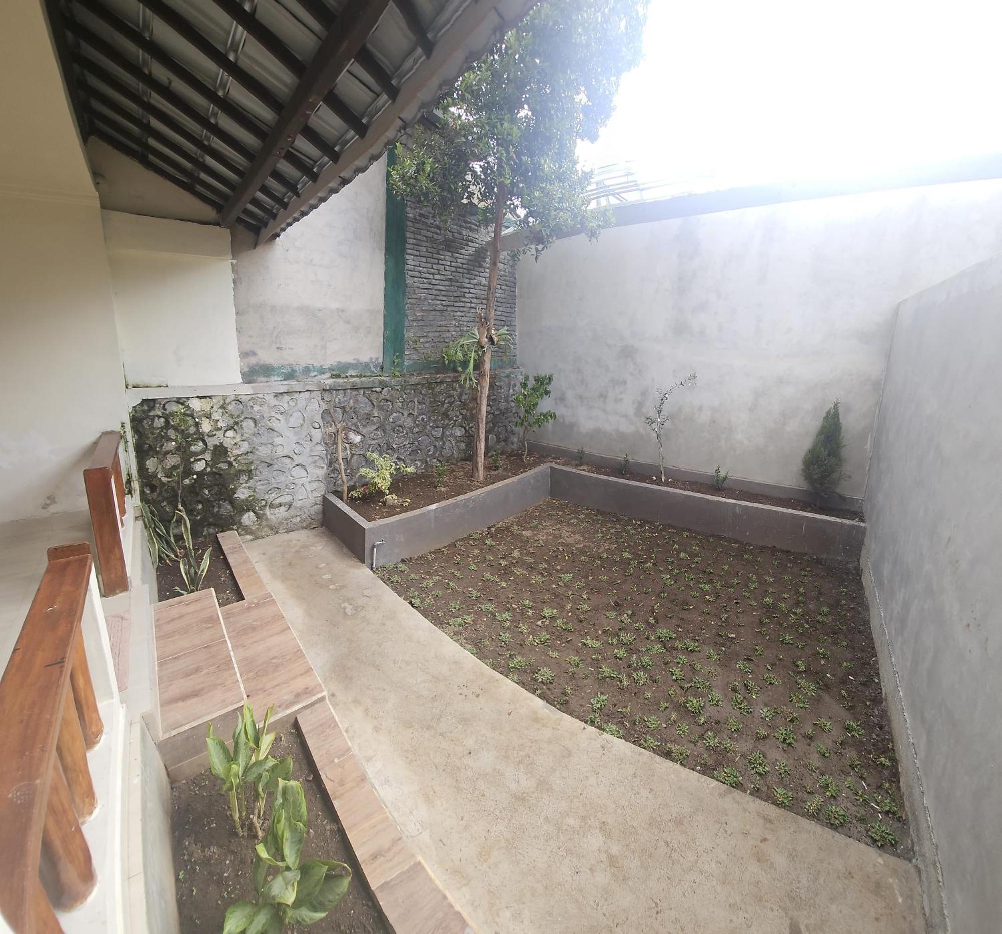 Rinjani Trekking Center Hotel Senaru Eksteriør billede